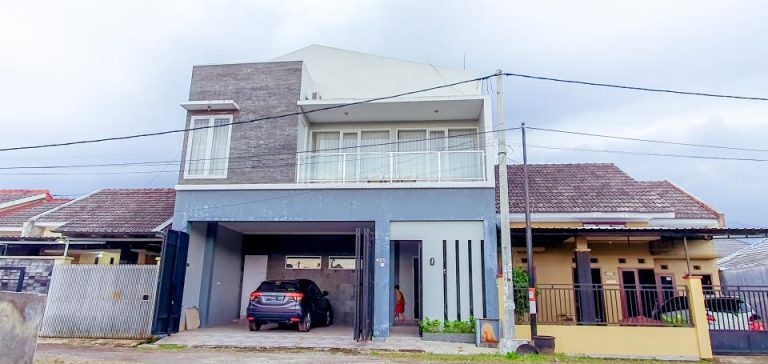 Villa Mangli Monochrome Syariah by ecommerceloka